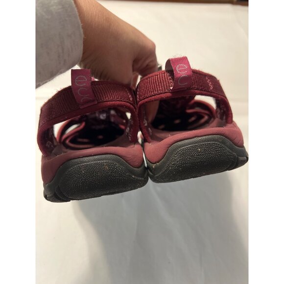 Womens Keen Newport H2 Sandals Size 7 Burgundy - Picture 4 of 10